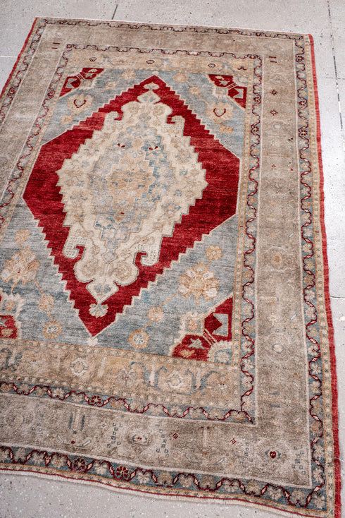 Antique Anatol Area Rug (3' x 5')